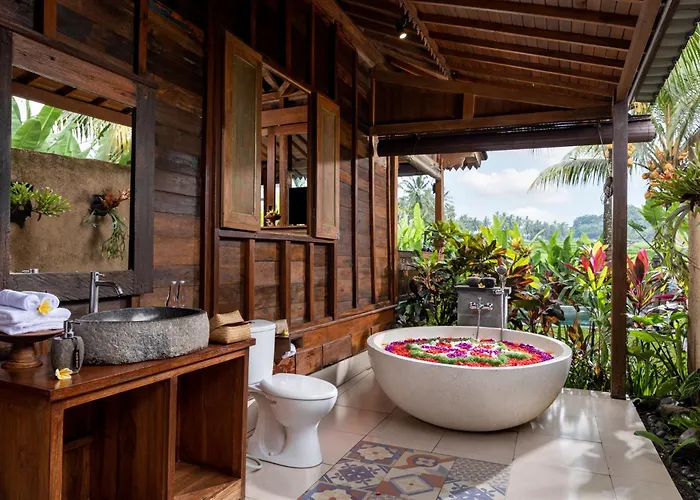 Santris By Genuinehost Ubud